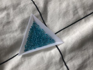 Afbeelding voor rocailles glans aqua blauw(per 10 gram)