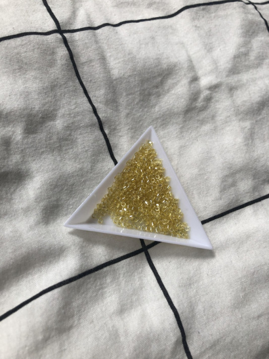 Afbeelding voor rocailles glans geel(per 10 gram)