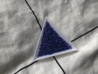 Afbeelding voor rocailles glans donker blauw(per 10 gram)